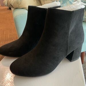 Elegant Black Ankle Booties